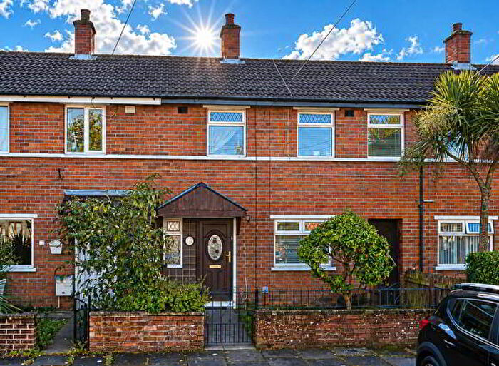 3 Bedroom Terrace House For Sale In Ardgowan Drive, Belfast, BT6