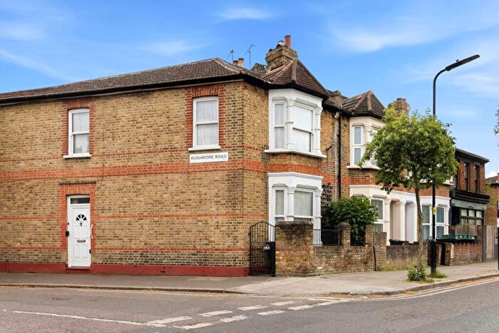 3 Bedroom Terraced House For Sale In Millfields Road, Clapton, E5