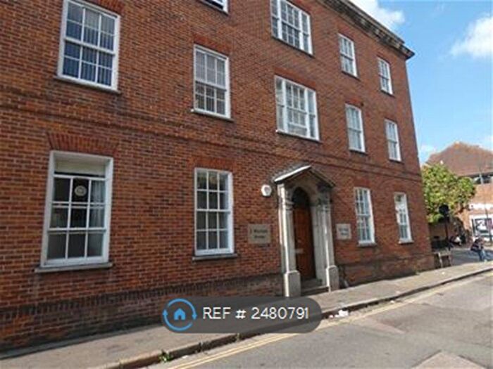 2 Bedroom Flat To Rent In Heritage House, Canterbury, CT1