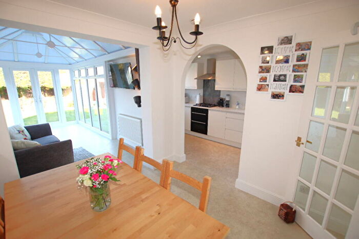 3 Bedroom Detached House For Sale In Selsey Avenue, Clacton On Sea, CO15