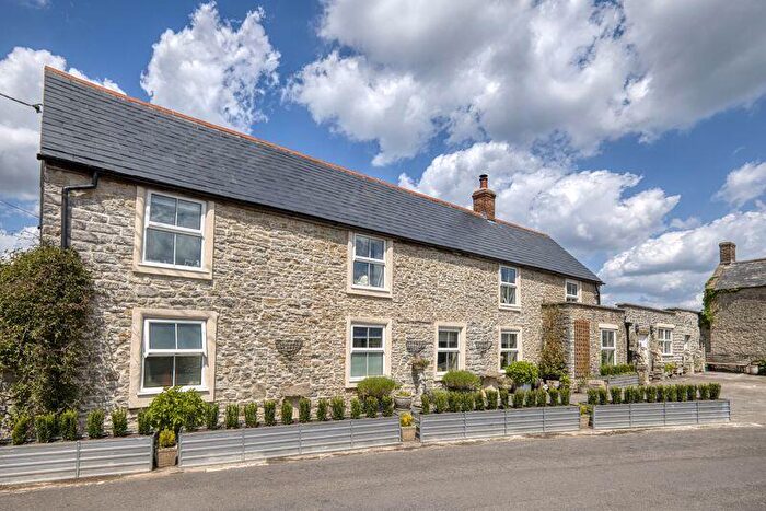 4 Bedroom Detached House For Sale In Queens Road, Evercreech, Somerset, BA4