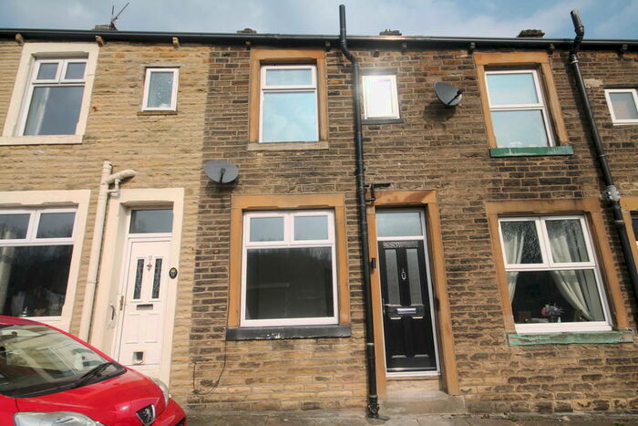 2 Bedroom Terraced House To Rent In Pickthall Terrace, Todmorden, OL14