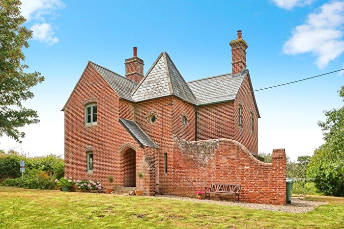 3 Bedroom Detached House For Sale In Marvel Lane, Newport, Isle Of Wight, PO30