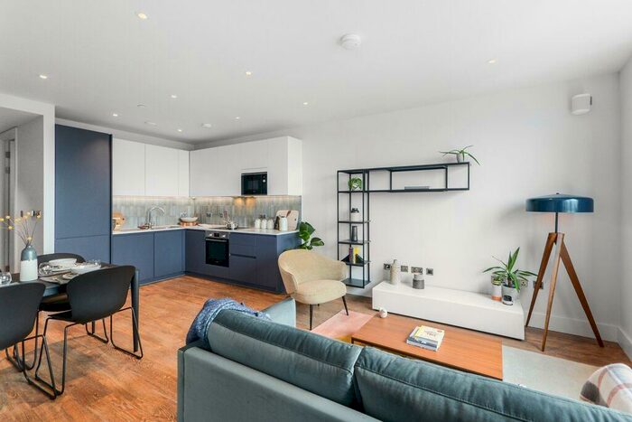 2 Bedroom Flat To Rent In Park Lane Wembley, HA9