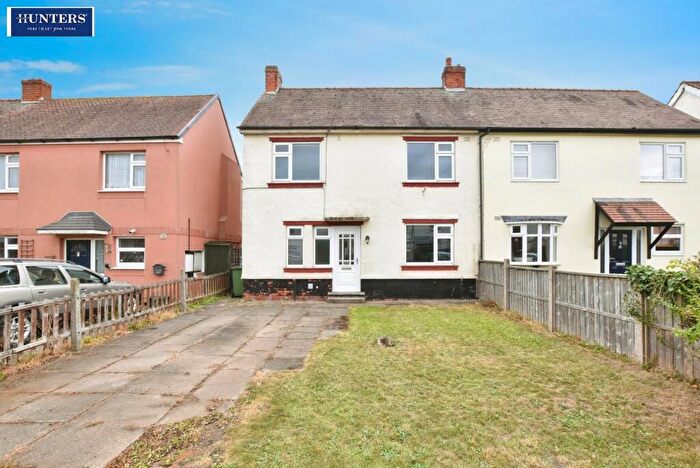 3 Bedroom Semi-Detached House For Sale In Cliff Avenue, Winterton, Scunthorpe, DN15