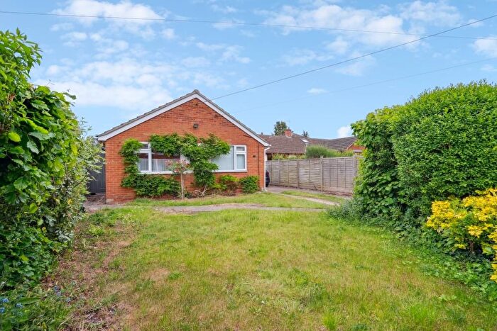 4 Bedroom Detached Bungalow To Rent In Chapel Lane, Benson, Wallingford, OX10