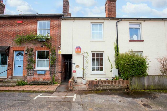 2 Bedroom Terraced House For Sale In Dering Road, Bridge, CT4
