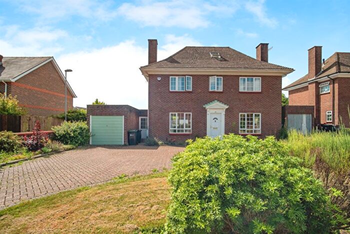 5 Bedroom Detached House For Sale In Herringston Road, Dorchester, DT1