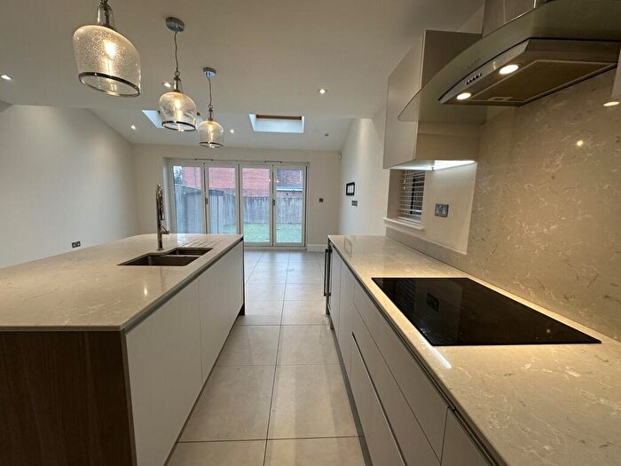 4 Bedroom Semi Detached House To Rent In Moss Lane, Bramhall, SK7