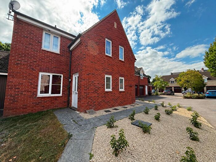 2 Bedroom Terraced House For Sale In Deneb Drive, Oakhurst, SN25