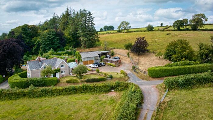 5 Bedroom Detached House For Sale In Stable Lodge, East Anstey, EX16