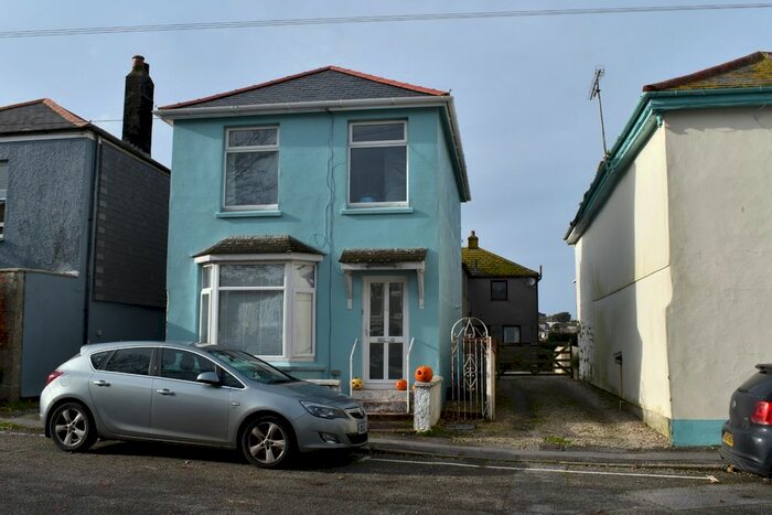 3 Bedroom Detached House To Rent In Waterloo Road, Falmouth, TR11