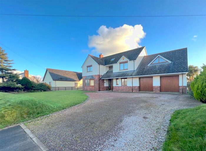 4 Bedroom Detached House For Sale In Portfield Gate, Haverfordwest, SA62