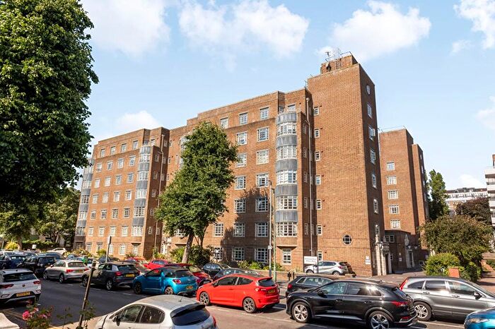 1 Bedroom Retirement Property For Sale In Wilbury Road, Hove, BN3