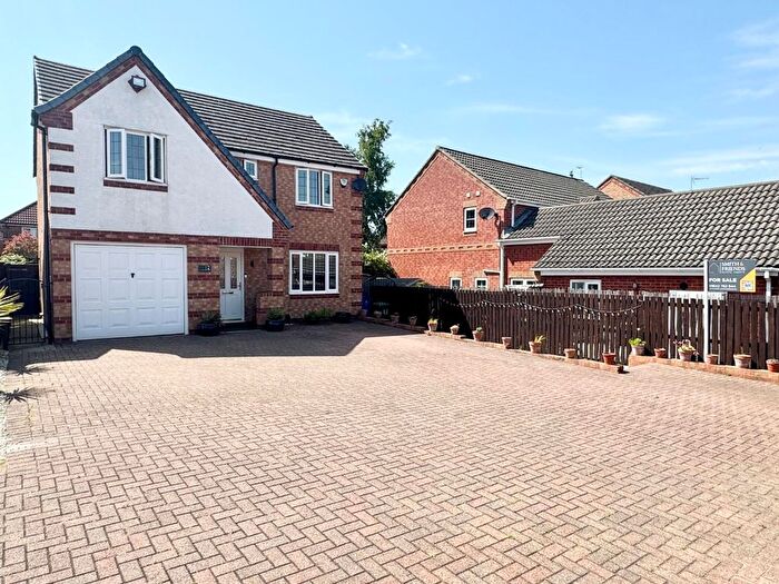 4 Bedroom Detached House For Sale In Hatterall Court, Ingleby Barwick, Stockton-On-Tees, TS17