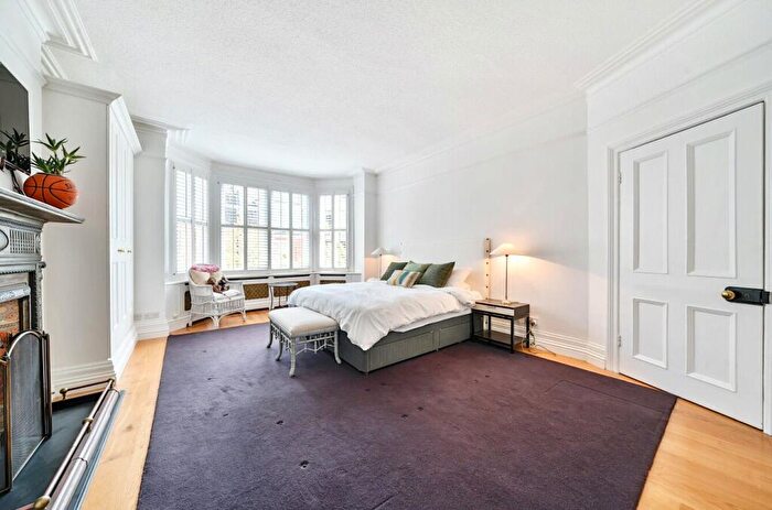 6 Bedroom Terraced House For Sale In Glenloch Road, Belsize Park, London, NW3