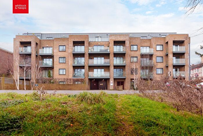 1 Bedroom Flat For Sale In Park House, Hove, BN3