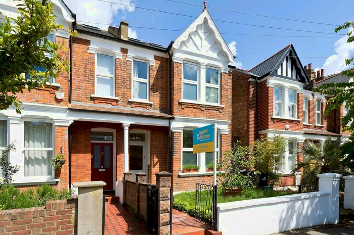 5 Bedroom Semi-Detached House To Rent In Julian Avenue, London, W3