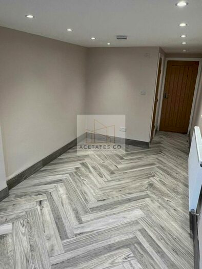 1 Bedroom Studio To Rent In Oakfield Gardens, Edmonton, London, N18