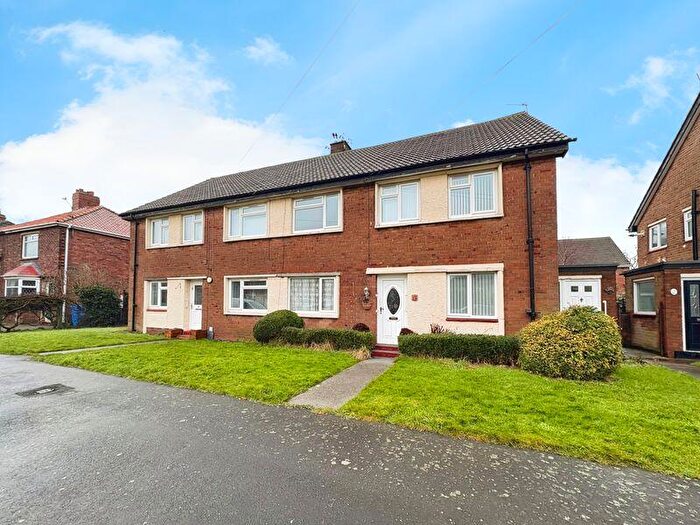 2 Bedroom Flat For Sale In Seafield Road, Blyth, NE24