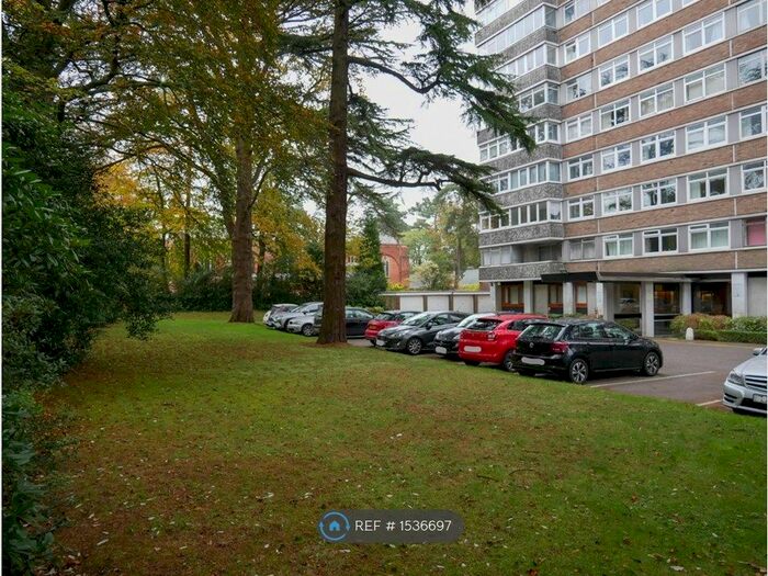 2 Bedroom Flat To Rent In Bassett Avenue, Southampton, SO16