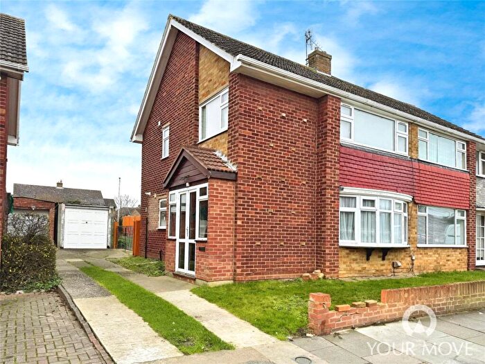 3 Bedroom Semi Detached House To Rent In Leander Drive, Gravesend, Kent, DA12