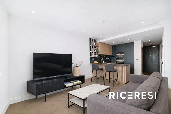 1 Bedroom Flat To Rent In Engine House, London, NW1