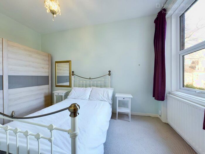 2 Bedroom Flat To Rent In Lambton Road, Jesmond, Newcastle Upon Tyne, Tyne And Wear, NE2