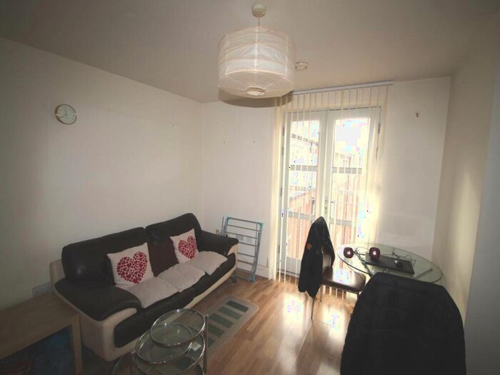 1 Bedroom Flat To Rent In Eastbrook Hall, - Leeds Road, Little Germany, BD1