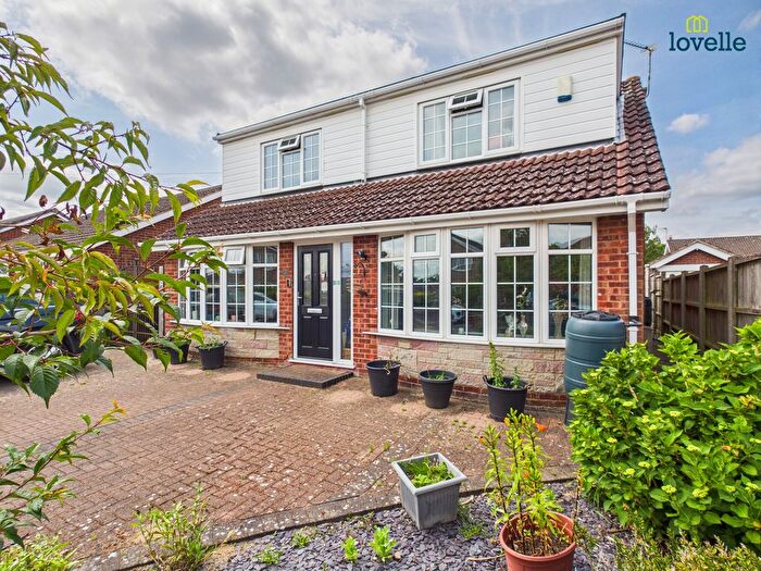 4 Bedroom Detached House For Sale In Dovecote, Market Rasen, LN8