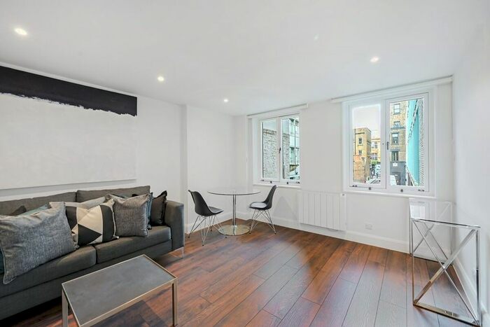 1 Bedroom Flat To Rent In Poland Street, Soho, W1F