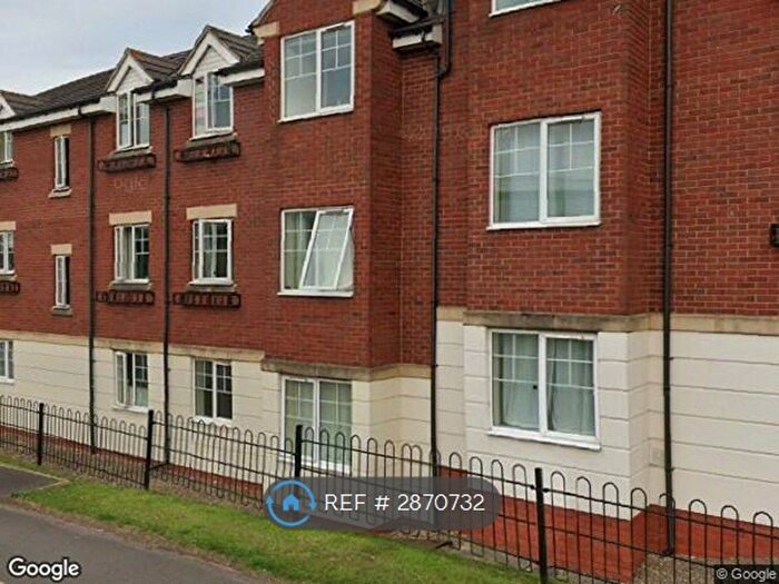 2 Bedroom Flat To Rent In Woodlands Court, Bradley Stoke, Bristol, BS32