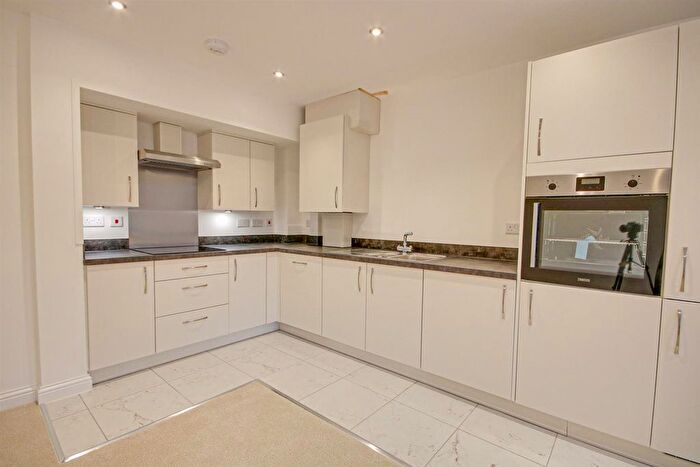 3 Bedroom Flat To Rent In St. Nicholas Place, Sheringham, NR26