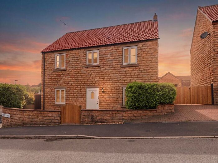 4 Bedroom Detached Villa For Sale In Old Green Close, Whitwell, S80