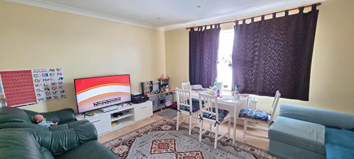 2 Bedroom Flat To Rent In Birch Court, Sherman Gardens, Romford, RM6