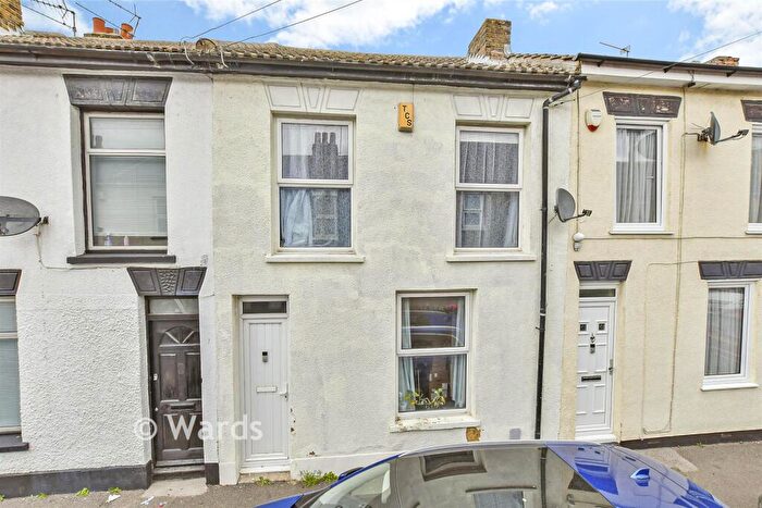2 Bedroom Terraced House For Sale In Alma Street, Sheerness, Kent, ME12