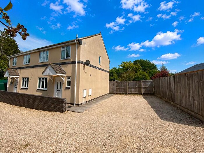 3 Bedroom Semi-Detached House For Sale In Heathcote Road, Melksham, SN12