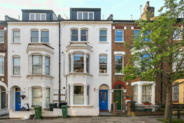 2 Bedroom Flat To Rent In Chetwynd Road, London, NW5