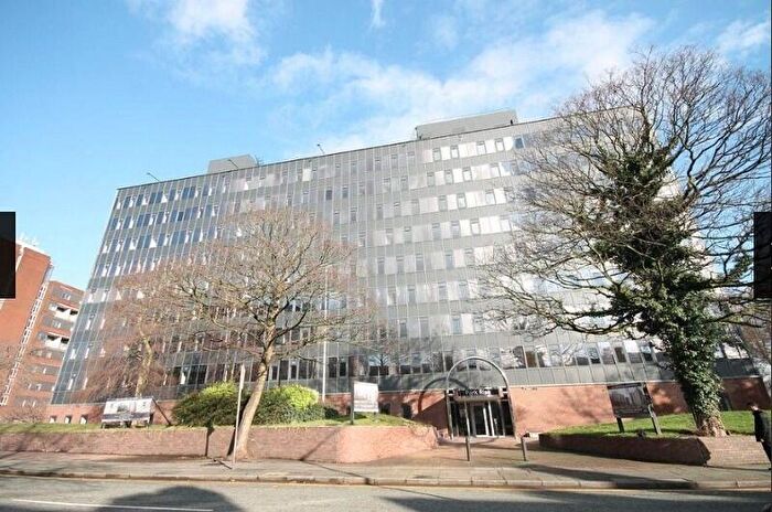 2 Bedroom Flat To Rent In Seymour Grove, Old Trafford, Manchester., M16