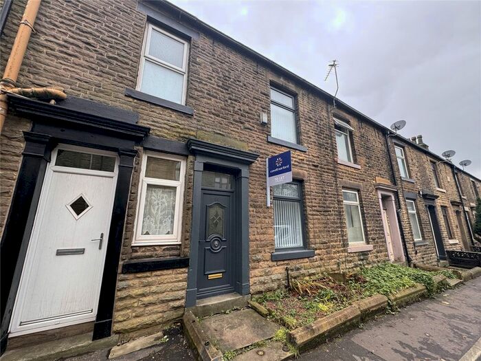2 Bedroom Terraced House To Rent In Newhey Road, Milnrow, Rochdale, Greater Manchester, OL16