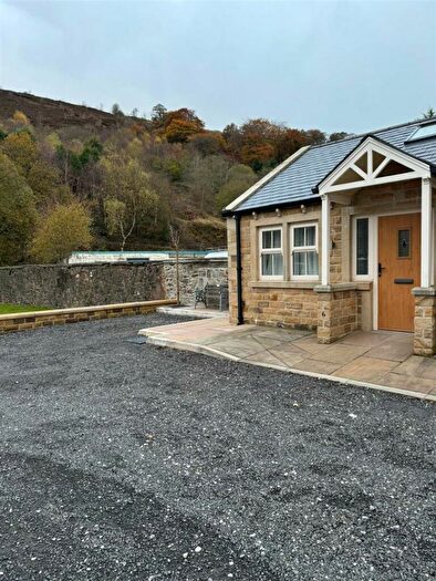 1 Bedroom Bungalow To Rent In Ashworth Road, Edgeside, Waterfoot, Rossendale, BB4