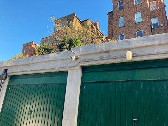 Garage / Parking To Rent In Elmcroft Garages, West Hampstead, NW6