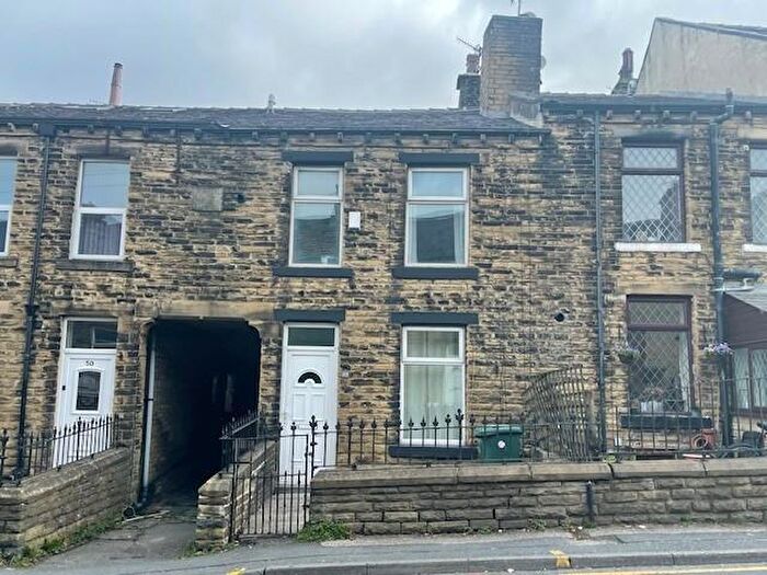 2 Bedroom Terraced House To Rent In Cottingley Road, Allerton, Bradford, BD15