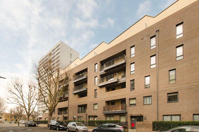 1 Bedroom Flat To Rent In Knapp Road, Bow, London, E3