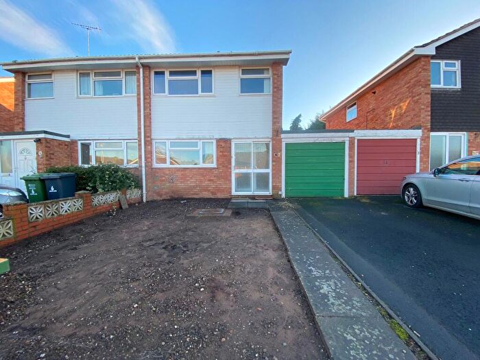 3 Bedroom House To Rent In Oak Apple Close, Stourport-On-Severn, DY13