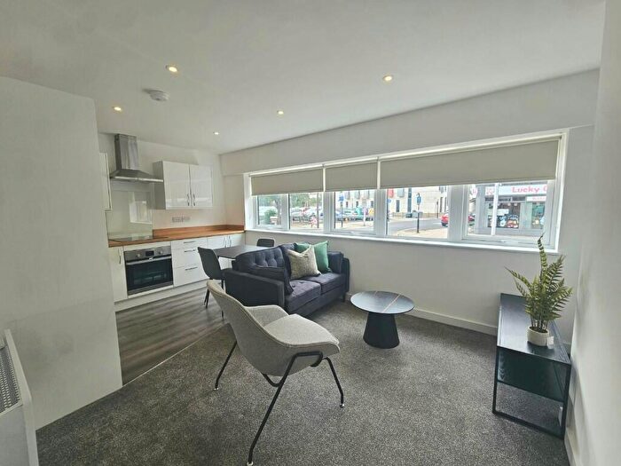 1 Bedroom Apartment To Rent In Percy Street, Hull, East Riding Of Yorkshire, HU2