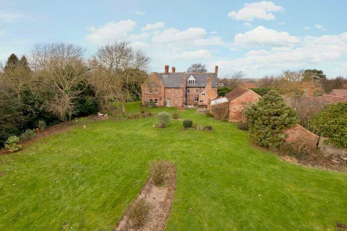 7 Bedroom Detached House For Sale In High Street, Hagworthingham, Spilsby, PE23