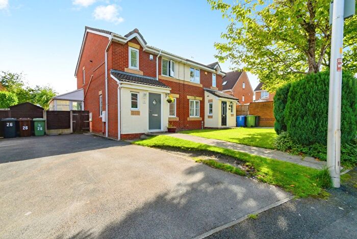 4 Bedroom Semi-Detached House For Sale In St. Johns Road, Worsley, Manchester, Greater Manchester, M28