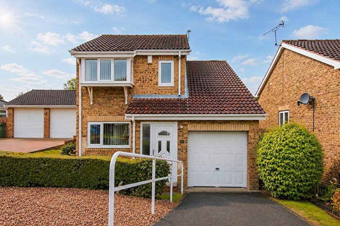 3 Bedroom Detached House For Sale In Bannockburn Way, Normanton, WF6