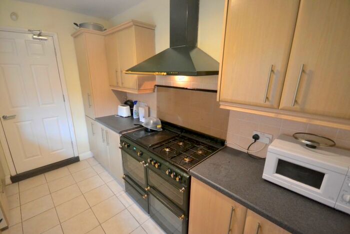 4 Bedroom House To Rent In Euston Road, Far Cotton, Northampton, NN4